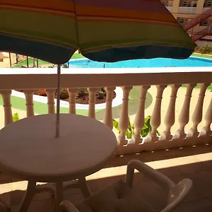 https://apt-chill-out-tenerife-sud-monolocale-con-piscina-riscaldata.adeje-hotels.com